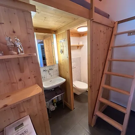 Alpenchalet Weidhaus - Dachwohnung - - Stockbettzimmer