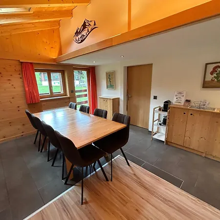 Alpenchalet Weidhaus - Dachwohnung - - Stockbettzimmer *