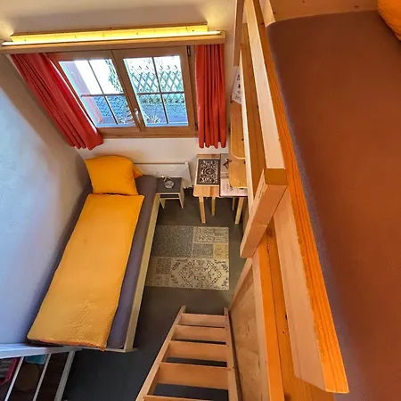 Alpenchalet Weidhaus - Dachwohnung - - Stockbettzimmer Appartement *