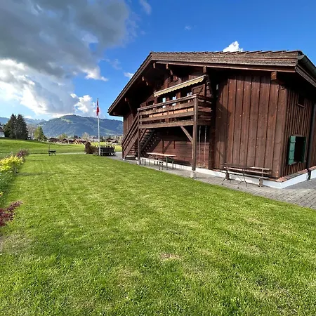 Alpenchalet Weidhaus - Dachwohnung - - Stockbettzimmer 格施塔德