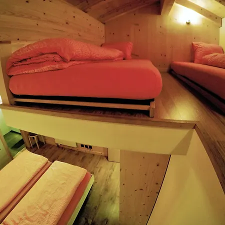 Alpenchalet Weidhaus - Dachwohnung - - Stockbettzimmer *