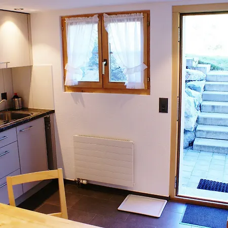 公寓 Alpenchalet Weidhaus - Dachwohnung - - Stockbettzimmer 格施塔德