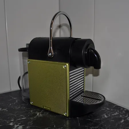 Alpenchalet Weidhaus - Dachwohnung - - Stockbettzimmer Apartamento