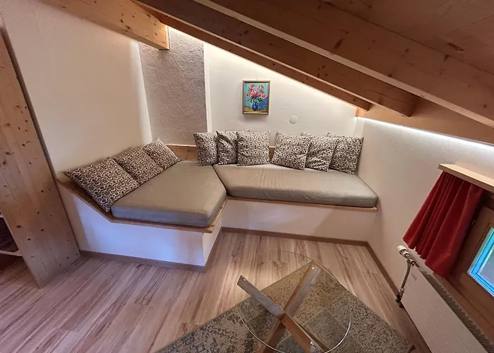 Alpenchalet Weidhaus - Dachwohnung - - Stockbettzimmer غشتاد
