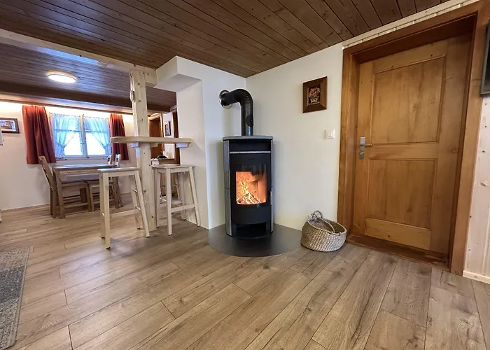 شقة Alpenchalet Weidhaus - Dachwohnung - - Stockbettzimmer *