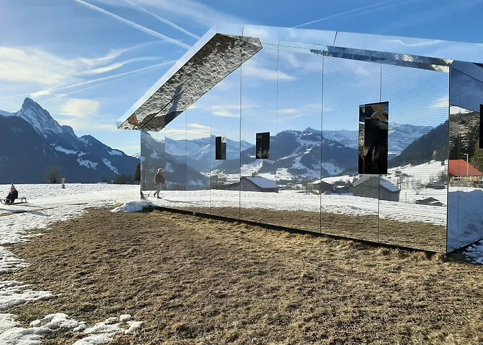 Alpenchalet Weidhaus - Dachwohnung - - Stockbettzimmer Gstaad