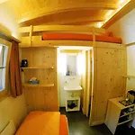 Alpenchalet Weidhaus - Dachwohnung - - Stockbettzimmer 그슈타드