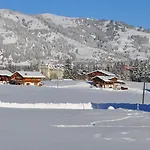 아파트 Alpenchalet Weidhaus - Dachwohnung - - Stockbettzimmer 그슈타드
