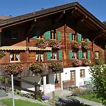Alpenchalet Weidhaus - Dachwohnung - - Stockbettzimmer 아파트 *