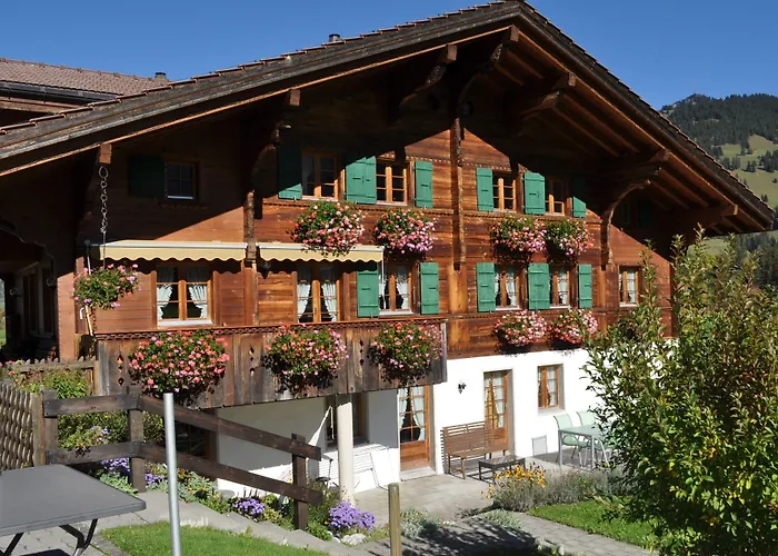 Alpenchalet Weidhaus - Dachwohnung - - Stockbettzimmer Apartamento *