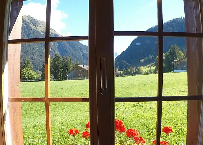 Alpenchalet Weidhaus - Dachwohnung - - Stockbettzimmer Apartamento *