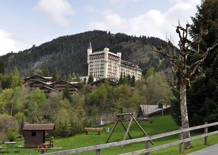 Alpenchalet Weidhaus - Dachwohnung - - Stockbettzimmer * Gstaad